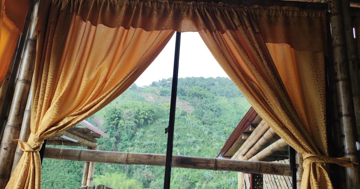 Habitación en cabaña de bambú